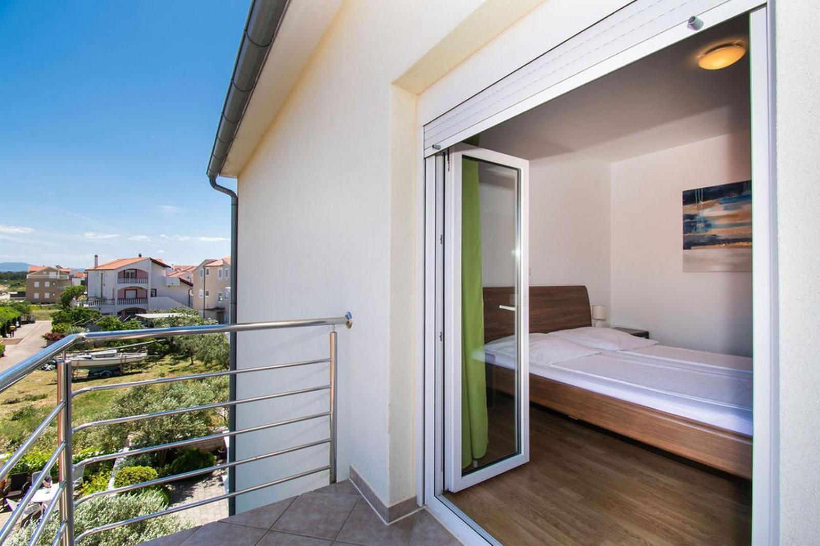 Apartments Kendes Vodice Bagian luar foto