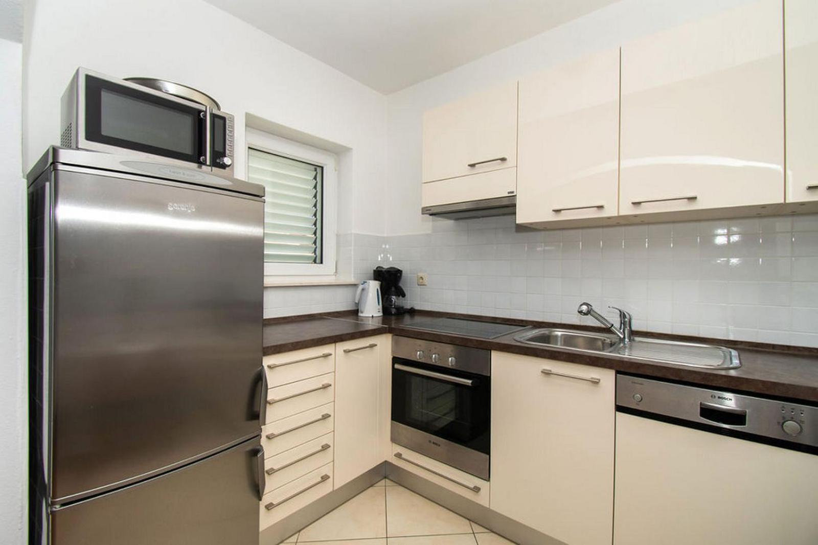 Apartments Kendes Vodice Bagian luar foto