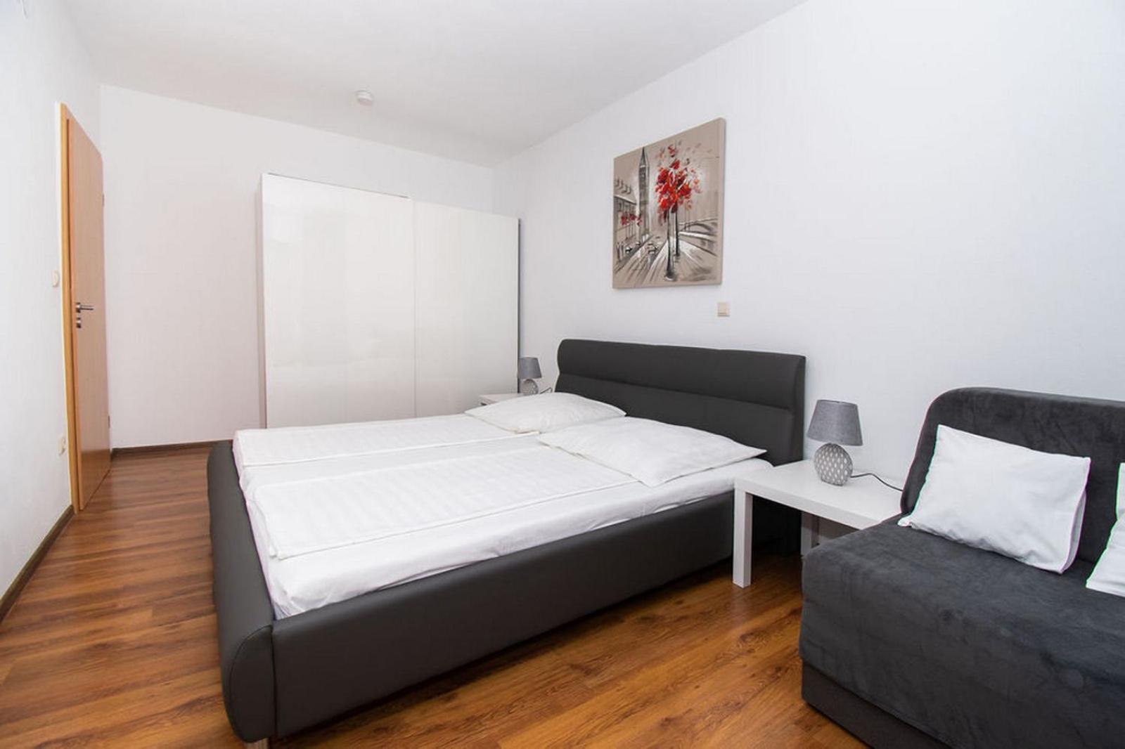Apartments Kendes Vodice Bagian luar foto