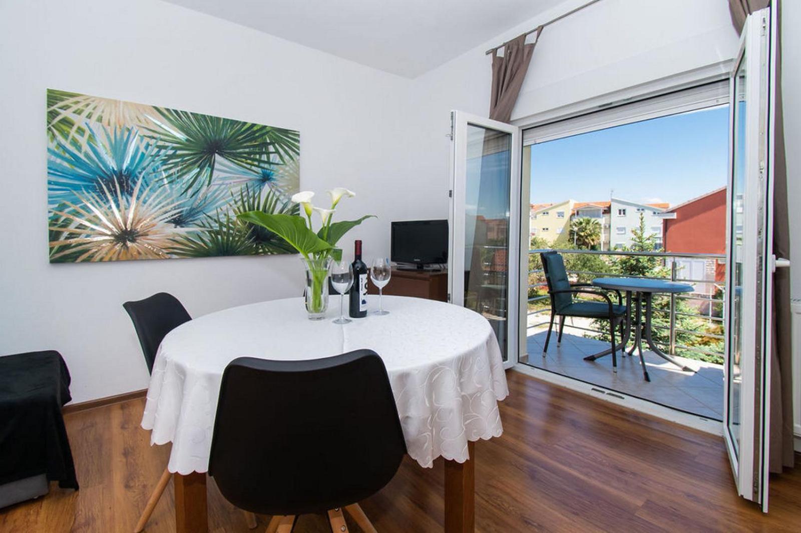 Apartments Kendes Vodice Bagian luar foto